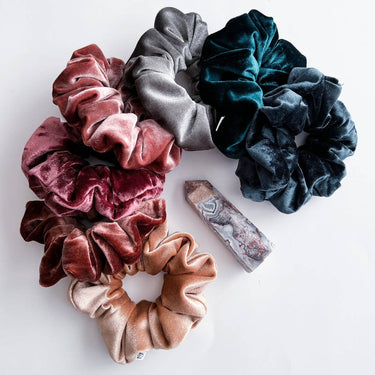 Scrunchie Rose Gold Velvet: Rose Gold